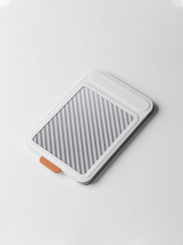 Magnetic card holder - Image 3