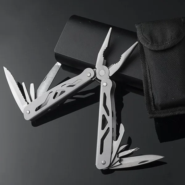 Multifunctional folding knife - Image 2